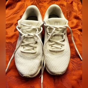 UNDER ARMOUR sneakers